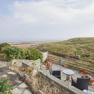 Host & - Retreat , Marske-by-the-Sea United Kingdom